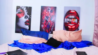 Lexypressly feet - 11-02-2025