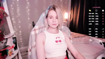 Imnotmia shy webcam