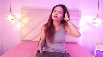 biancaluxx1 02-Nov-25 skinny