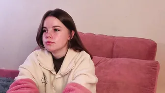 meliamaheia chat sex cam on cam