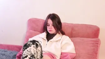 meliamaheia chat sex cam on cam