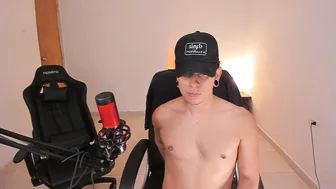 saenz_hotx latino live webcam show