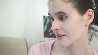 Iris_pure teen sex cam chat
