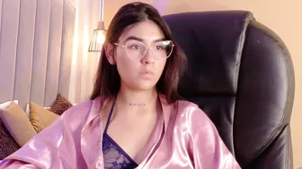 violetblaze 11-03-2025 cam girl chat