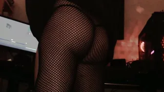 whoknowssss99 (11/03/2025) submissive