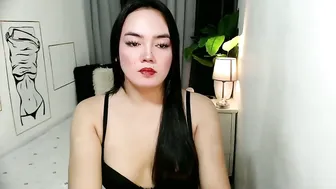 Jeanwants2play wifematerial chat sex