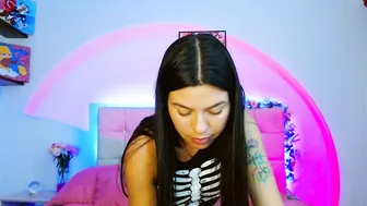 layla_roma recorded nude video 31301
