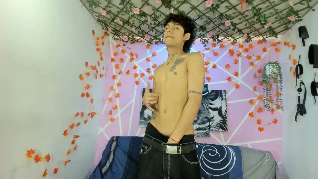alexandluke1 bigass (05/16/2025)