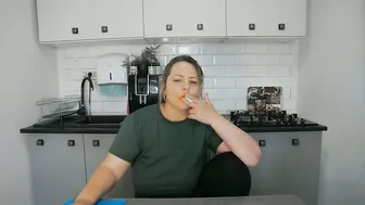 Mojjo_erika bbw - (05-14-2025)