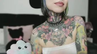 nikkiramone (05-14-2025)