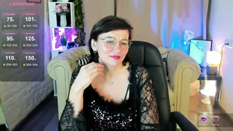 daaamnmature bigass porn cam video