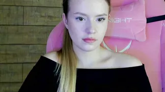 milanabalmain webcam video (11-03-2025)