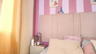 Lauraltt amateur webcam video - 03 November 2025