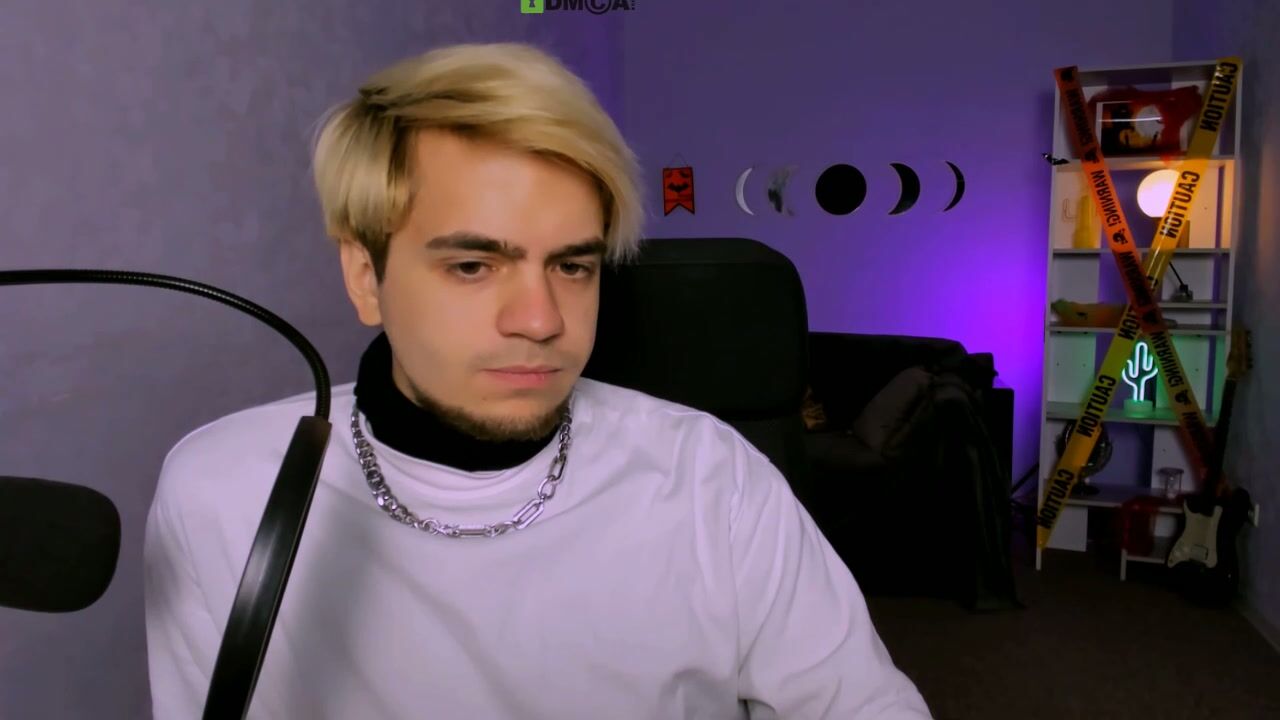 Saimon_best porn cam (11/03/2025)