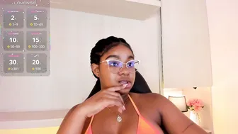 Tamarazaki on live cam 04-Nov-25