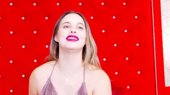 ellsa_jean 04-Nov-25 lesbian