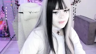 selena___cute on webcam 04-Nov-2025