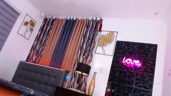 wantedsugar_ 04-Nov-2025 asian