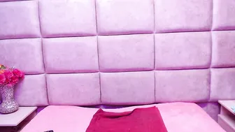 chloe_gibson_ latina 04-Nov-25
