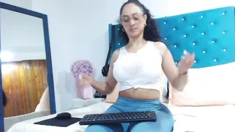 kimscarleth bigtits cam chat
