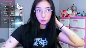baby_lily1 11/04/2025 sex chat