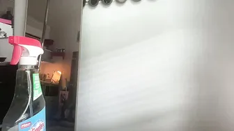 Throatyygoat hot (11/04/2025)
