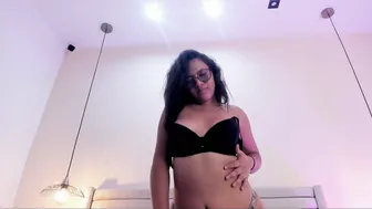 ara_ferrer amateur cam show - 04 November 2025