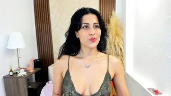 Thais_kim cam video 04 November 2025