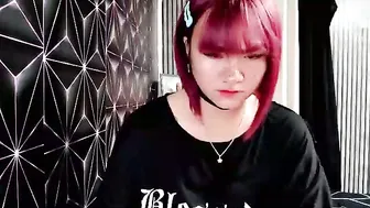 queen_elicktra sex chat 05-Nov-2025