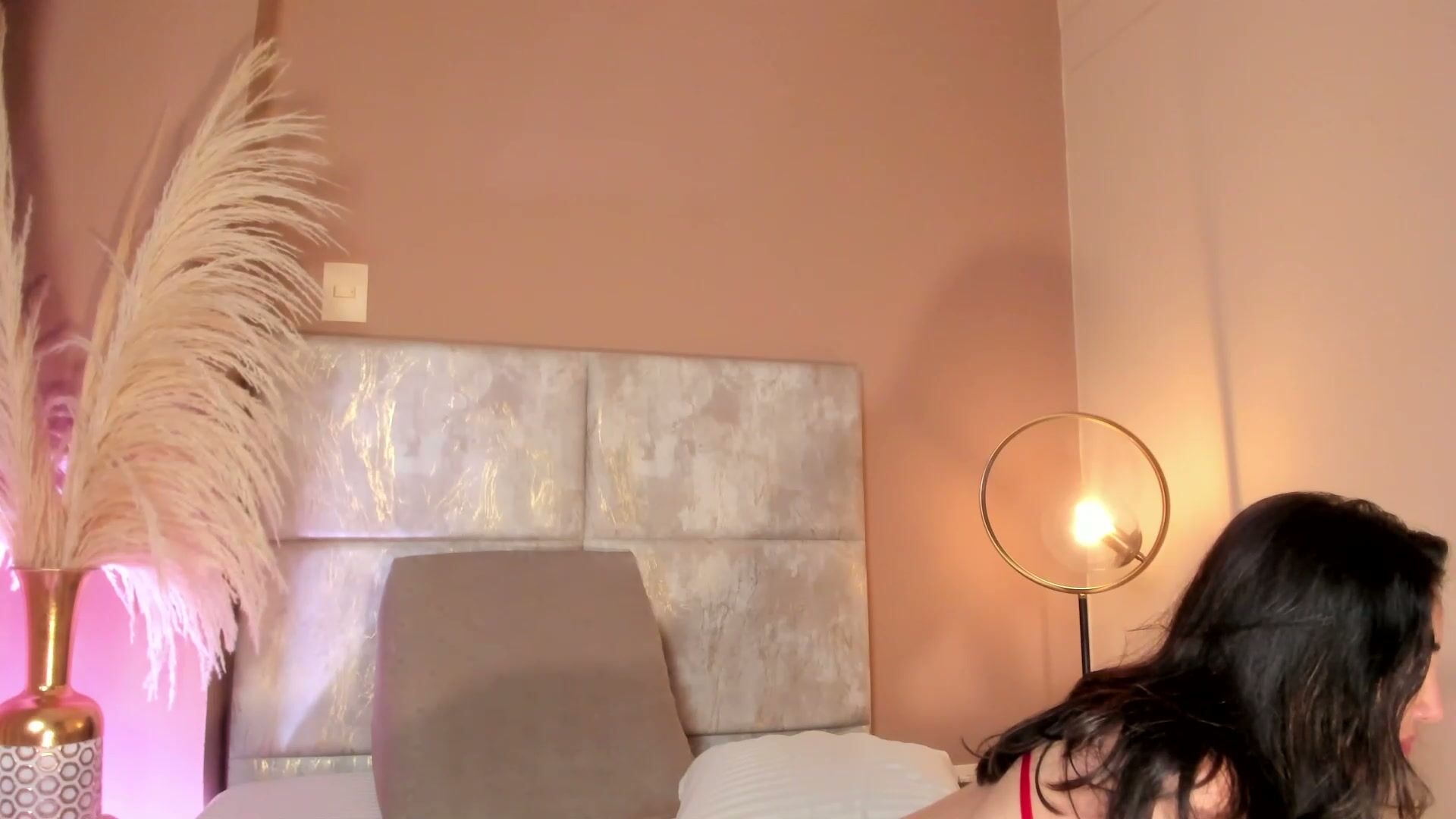 ninacavallli cam sex - 05-Nov-2025