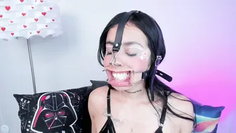 Foxy_melodi 05-Nov-2025 saliva