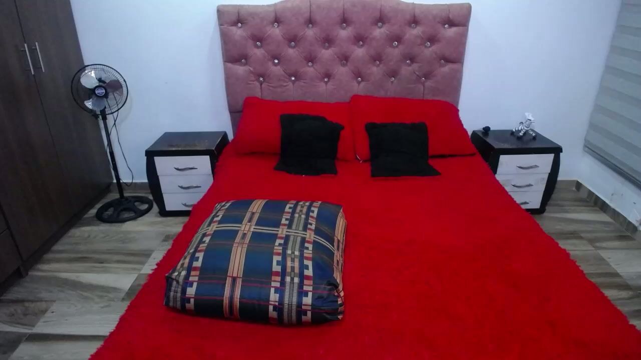 naomibell_ cam sex 05-Nov-2025