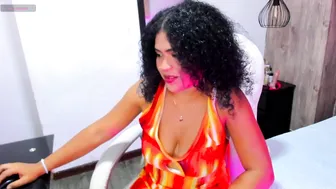 Iamsheiila latina 11-05-2025