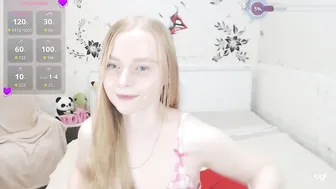 alice_d0ll feet 05 November 2025