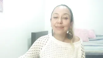 leah_susman on webcam (11/05/2025)