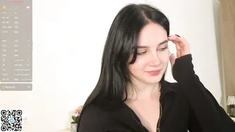 enricaelis shy on webcam
