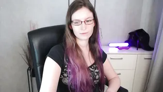 emma_lust94 domination naked on cam