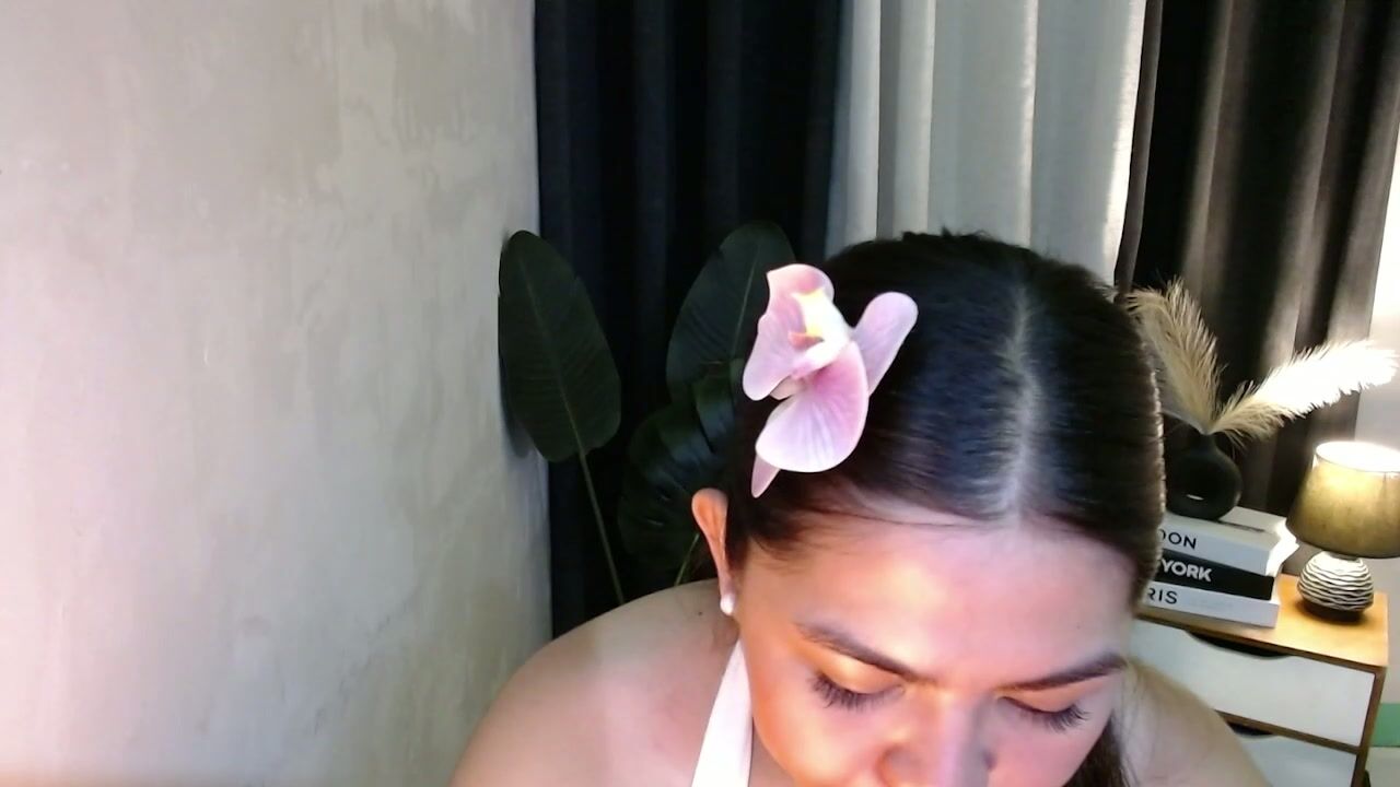 miss_briella (11-05-2025) horny amateur video