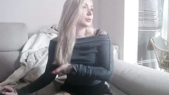 Tattoobbgirl petite amateur webcam video