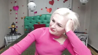 oliviahorst blonde - 11-05-2025
