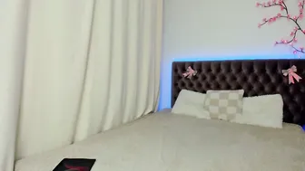 Ella_mayers bigtits horny amateur