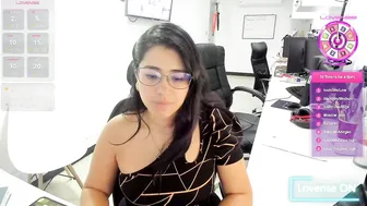 studcb_ on live cam 11/06/2025