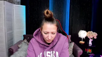 Mollynay 06-Nov-25