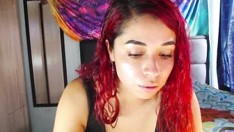 Atena_messy messy on live cam
