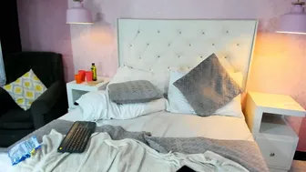 natashabrinkley bigass live webcam show