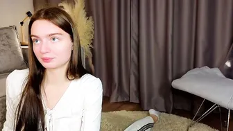 Lauratang camvideo (11/06/2025)
