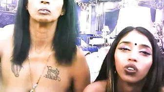 Indiansexyslender4u2luv indian chat cam sex