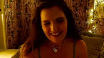 Mindymounds nude video chat 06 November 2025