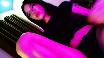 Love_seren petite 06 November 2025