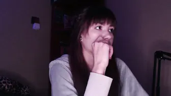 _kora cum webcam chat